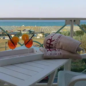 https://hotel-rivazzurra.emilia-romagnahotels.net